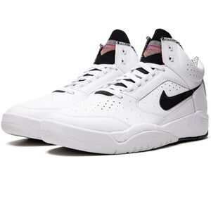 Nike men’s air flight lite ll white and black GUC size 8‎ minor marks shown*